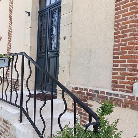 D'Anciennes "Chambres De Bonnes" Honfleur Exterior foto